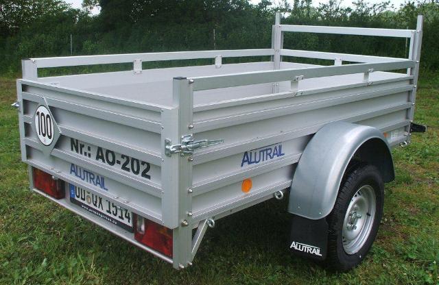 AO-202offener Kasten, 400kg GG, 250kg NL, Lademae 215x115x50cm, Alutrail 1achser ungebremst, Tempo 100.