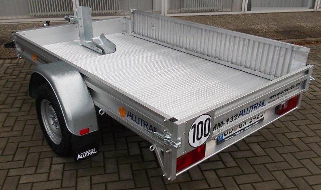 MM-132Motorradanhnger, 430kg GG, 285kg NL, Lademae 240x135cm, Alutrail 1achser ungebremst, fr eine Maschine,Tempo 100.