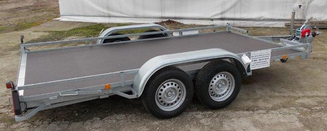 KA-119Autotrailer, 2600kg GG, 2050kg NL, Lademae 400x200cm, mit geschlossener Plattform als Tieflader, Krger 26 TTF40.20, Tandem gebremst.