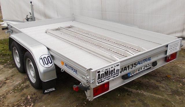 JA-135Autotrailer, 2000kg GG, 1550kg NL, Lademae 310x175cm, mit geschlossener Plattform als Tieflader, Alutrail 20 F 31.18, Tandem gebremst, Tempo 100.